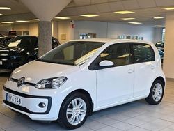 Vit Begagnad 2017 VW up! high up! Halvkombi | 75 900 kr (Marknadspris)