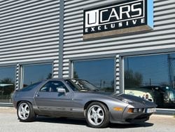 Grå Begagnad 1986 Porsche 928 Sportkupé | 275 000 kr