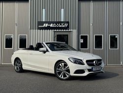 Vit Begagnad 2017 Mercedes C200 Cab | 309 900 kr (Marknadspris)
