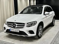 Vit (vit metallic) Begagnad 2018 Mercedes GLC220 AMG line SUV | 279 900 kr (Marknadspris)
