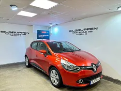 Röd Begagnad 2014 Renault Clio IV Halvkombi | 84 900 kr (Marknadspris)