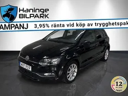 Svart Begagnad 2014 VW Polo Halvkombi | 89 900 kr (Marknadspris)