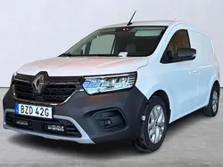 Vit Begagnad 2022 Renault Kangoo Minibuss | 229 000 kr (Dyr)