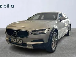 Silver Begagnad 2018 Volvo V90 CC Kombi | 239 900 kr (Marknadspris)