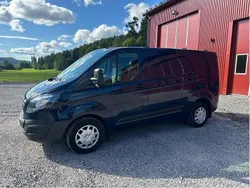 Blå Begagnad 2015 Ford Transit Custom | 72 000 kr (Bra pris)