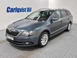 Grå metallic Begagnad 2015 Skoda Superb Elegance Kombi | 149 000 kr (Marknadspris)