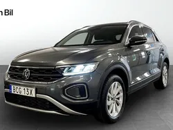 Grå Ny 2025 VW T-Roc Edition SUV | 389 000 kr (Marknadspris)