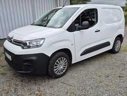 Vit Begagnad 2020 Citroën Berlingo Minibuss | 125 000 kr (Superpris)