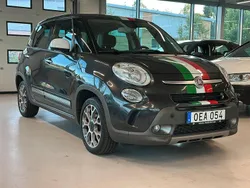 Grå Begagnad 2016 Fiat 500L Minibuss | 119 900 kr (Lite dyr)