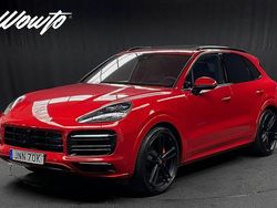 Röd Begagnad 2021 Porsche Cayenne GTS SUV | 879 800 kr