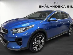 Blå Begagnad 2022 Kia XCeed Advance SUV | 249 000 kr (Marknadspris)