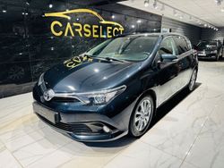 Mörkblå (blå) Begagnad 2015 Toyota Auris Active Halvkombi | 89 800 kr (Lite dyr)