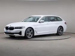 Vit Begagnad 2022 BMW 530e Kombi | 369 000 kr (Superpris)