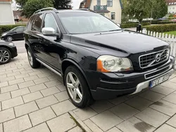 Svart Begagnad 2010 Volvo XC90 R-Design SUV | 96 000 kr (Marknadspris)