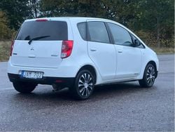 Vit Begagnad 2009 Mitsubishi Colt Edition Halvkombi | 39 900 kr (Marknadspris)