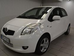 Vit Begagnad 2007 Toyota Yaris Halvkombi | 59 000 kr (Marknadspris)