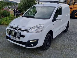 Begagnad 2016 Citroën Berlingo Minibuss | 110 000 kr