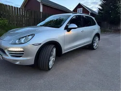 Silver Begagnad 2011 Porsche Cayenne SUV | 199 000 kr (Lite dyr)