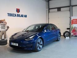 Blå Begagnad 2019 Tesla Model 3 Sedan | 229 900 kr (Lite dyr)