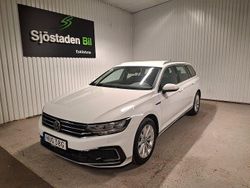 Vit Begagnad 2021 VW Passat GTE Kombi | 249 900 kr (Marknadspris)