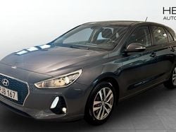 Mörkgrå (grey) Begagnad 2017 Hyundai i30 Comfort Halvkombi | 150 000 kr (Marknadspris)