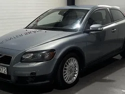 Ljusblå Begagnad 2007 Volvo C30 Momentum Halvkombi | 24 900 kr (Marknadspris)
