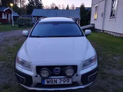 Vit Begagnad 2014 Volvo XC70 Kinetic SUV | 80 000 kr (Lite dyr)