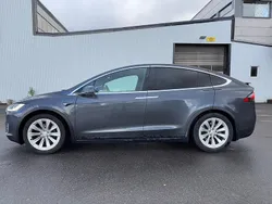 Grå Begagnad 2018 Tesla Model X Long Range AWD SUV | 311 250 kr (Bra pris)