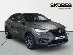 Begagnad 2022 Renault Arkana Intens SUV | 239 000 kr (Marknadspris)