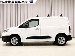 Vit Begagnad 2022 Toyota Proace City City Van | 214 900 kr (Bra pris)