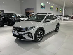 Ljusgrå Ny 2024 VW Taigo R-line SUV | 314 900 kr (Lite dyr)