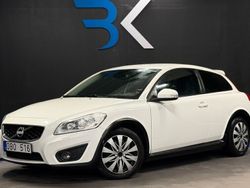 Vit Begagnad 2010 Volvo C30 Momentum Halvkombi | 119 900 kr (Dyr)