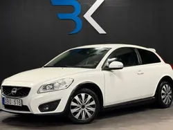 Vit Begagnad 2010 Volvo C30 Momentum Halvkombi | 119 900 kr (Dyr)