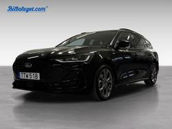 Svart Begagnad 2023 Ford Focus Titanium X Kombi | 289 000 kr