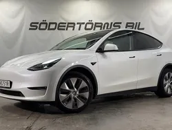 Vit Begagnad 2023 Tesla Model Y Long Range AWD SUV | 449 900 kr