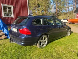 Blå Begagnad 2012 BMW 320 Kombi | 99 000 kr (Bra pris)