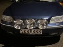 Blå Begagnad 2001 Volvo V70 Kombi | 14 000 kr (Marknadspris)