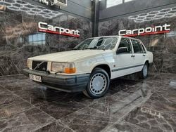 Vit Begagnad 1990 Volvo 744 Sedan | 99 900 kr