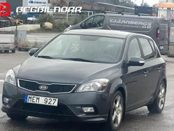 Grå Begagnad 2012 Kia Ceed Halvkombi | 105 000 kr (Lite dyr)