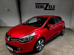 Röd Begagnad 2016 Renault Clio IV Halvkombi | 99 000 kr (Marknadspris)