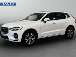 Vit Begagnad 2024 Volvo XC60 Core SUV | 489 900 kr (Marknadspris)