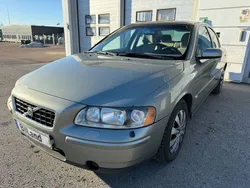 Ljusgrön (grön) Begagnad 2006 Volvo S60 Business Edition Sedan | 39 900 kr (Marknadspris)
