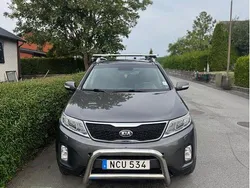 Grå Begagnad 2013 Kia Sorento SUV | 99 500 kr (Marknadspris)
