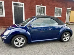 Blå Begagnad 2007 VW Beetle Cab | 80 000 kr (Marknadspris)