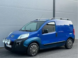 Blå Begagnad 2008 Peugeot Bipper Minibuss | 27 000 kr (Marknadspris)
