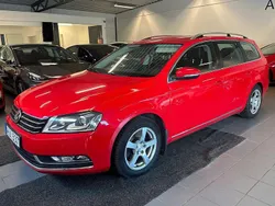 Röd Begagnad 2011 VW Passat Kombi | 69 800 kr (Lite dyr)