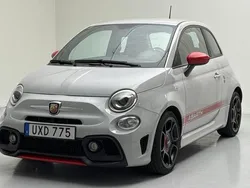 Grå Begagnad 2021 Abarth 595 Pista Halvkombi | 175 000 kr