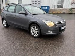 Grå Begagnad 2010 Hyundai i30 Kombi | 39 000 kr (Marknadspris)