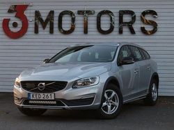 Silver Begagnad 2015 Volvo V60 CC Momentum Kombi | 139 700 kr (Marknadspris)