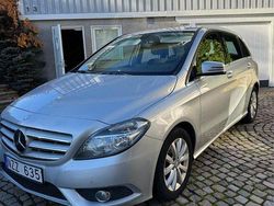 Silver Begagnad 2013 Mercedes B180 Minibuss | 83 000 kr (Bra pris)
